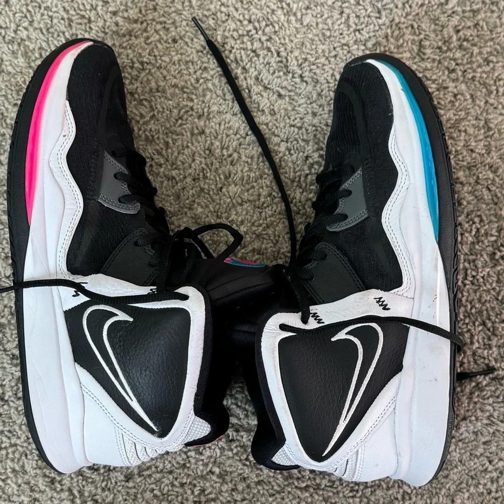 Nike Kyrie Infinity Black and White Athletic Shoes with Pink and Blue Accents